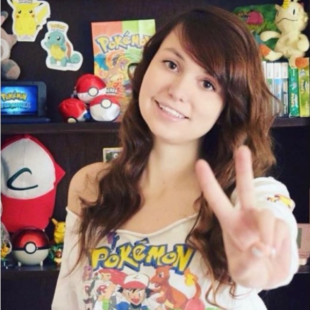 Vintage Pokemon top